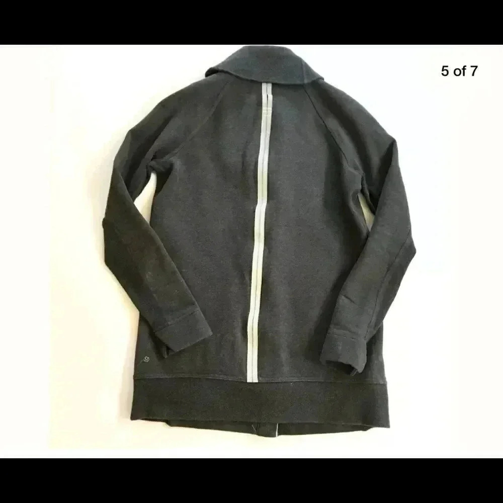 Lululemon Jacket  - Picture 6 of 6